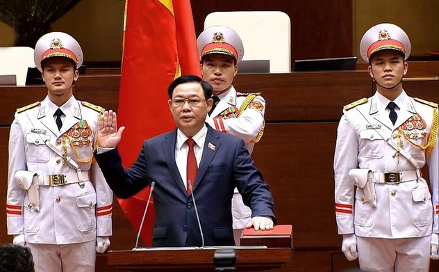 Tân Chủ tịch Quốc hội Vương Đình Huệ tuyên thệ nhậm chức