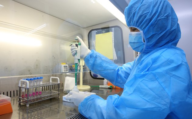 26 tỉnh thành có người mắc COVID-19, hơn 400 ca lây trong cộng đồng 