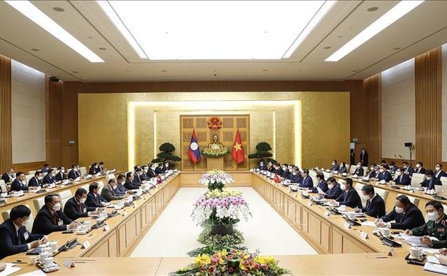 Thủ tướng Phạm Minh Chính hội đàm với Thủ tướng Lào Phankham Viphavanh 