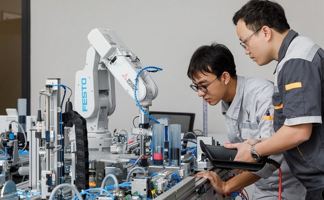 'Lưới an sinh' mở rộng cho người lao động 