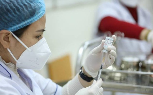 Tiêm mũi nhắc lại vaccine phòng COVID-19 là cần thiết để phòng bệnh