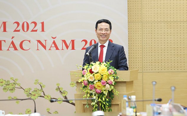 Bộ trưởng Nguyễn Mạnh Hùng nói về sự khác nhau giữa công nghệ thông tin và chuyển đổi số 