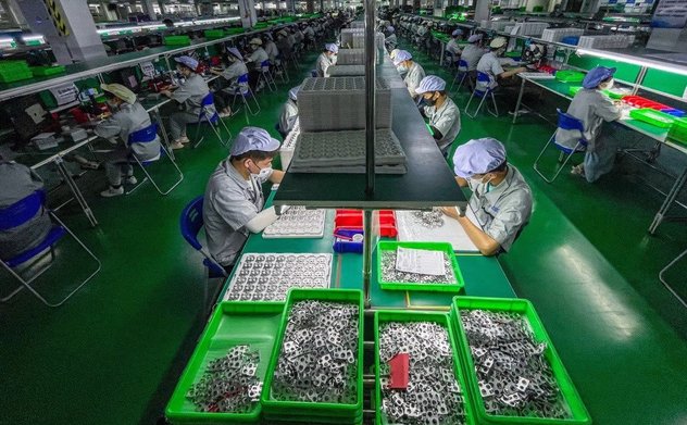 Trung Quốc: Công bố điều kiện trở thành “người khổng lồ nhỏ”