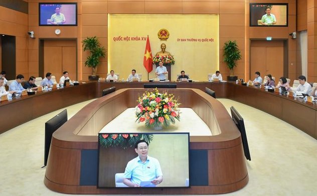 Đại biểu Quốc hội chuyên trách thảo luận 6 dự án luật quan trọng