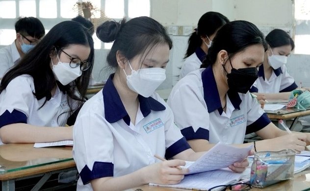 Loạt ngành học có điểm chuẩn "đụng trần" 2022: Nhóm xã hội chiếm ưu thế 