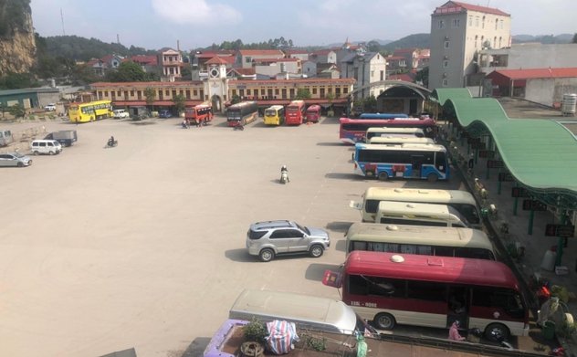 Cảnh báo thủ đoạn lừa đảo giao hàng qua xe khách