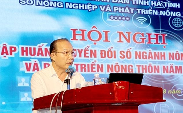 Nâng cao nhận thức, kỹ năng về Chuyển đổi số trong ngành nông nghiệp, nông thôn năm 2023.