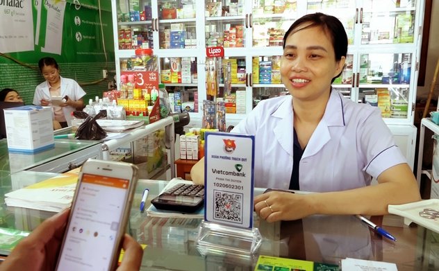 Tăng cường thanh toán không dùng tiền mặt 