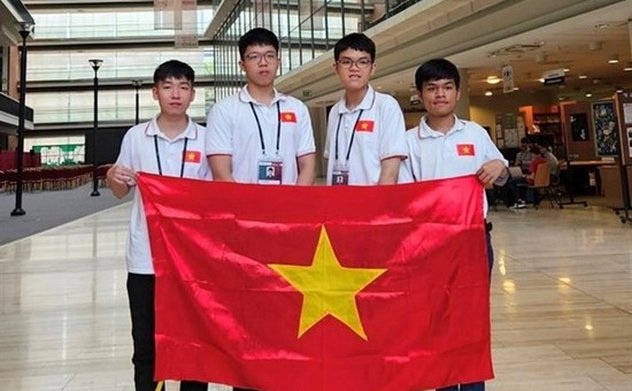 Cả 4 học sinh Việt Nam đoạt huy chương ở Olympic Tin học Quốc tế 2023
