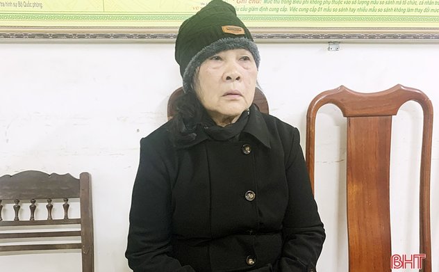 Khởi tố người đàn bà 72 tuổi tàng trữ heroine