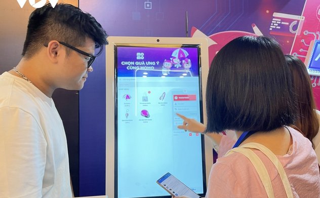 Thủ đoạn lấy cắp tiền khi dùng wifi công cộng mua hàng tinh vi ra sao? 