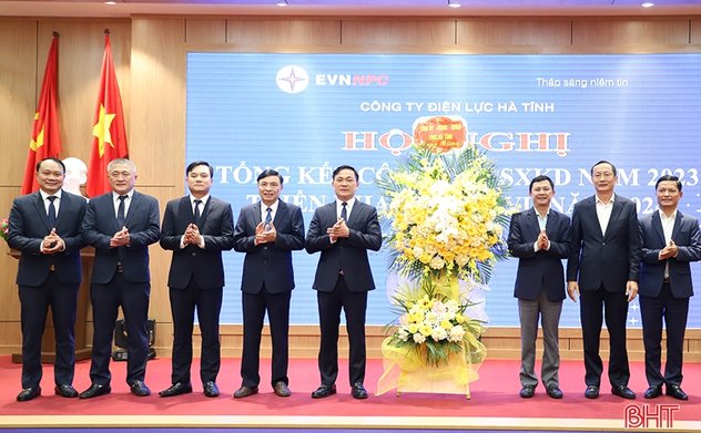 Đầu tư hạ tầng, đảm bảo an ninh năng lượng, góp phần vào sự phát triển của tỉnh 