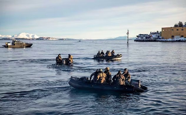 Liệu NATO có đủ sức đương đầu với Nga trên chiến trường Ukraine?