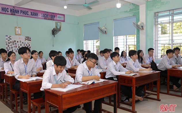 1.305 thí sinh Hà Tĩnh tham gia kỳ thi chọn học sinh giỏi tỉnh lớp 10