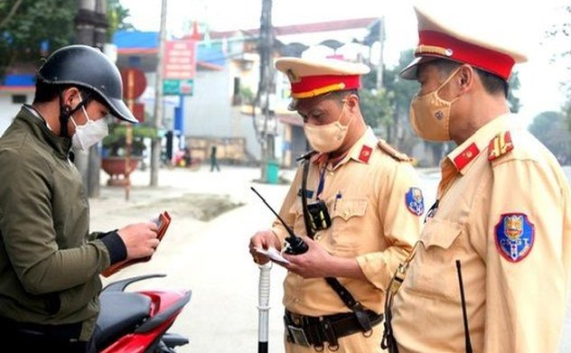 Người dân được ghi hình cảnh sát giao thông thế nào cho đúng luật?