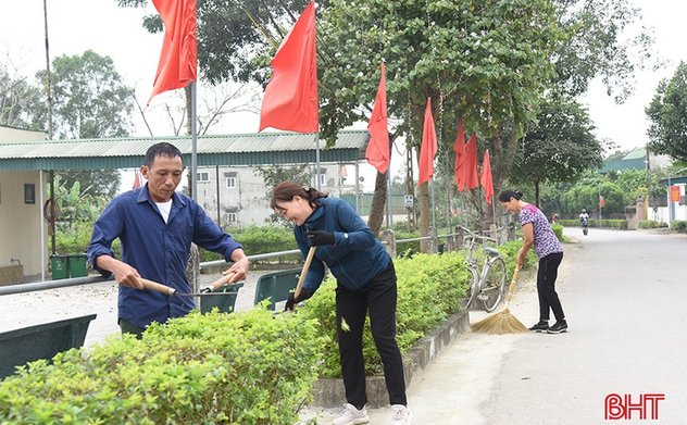 Ra sức thi đua chào mừng kỷ niệm 120 năm Ngày sinh Tổng Bí thư Trần Phú