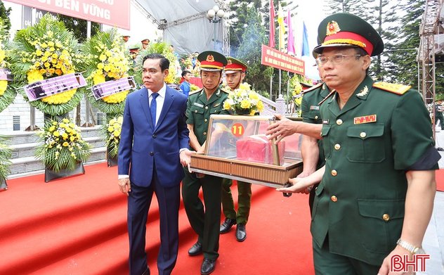 Hà Tĩnh tổ chức Lễ truy điệu, an táng hài cốt liệt sỹ hy sinh tại Lào