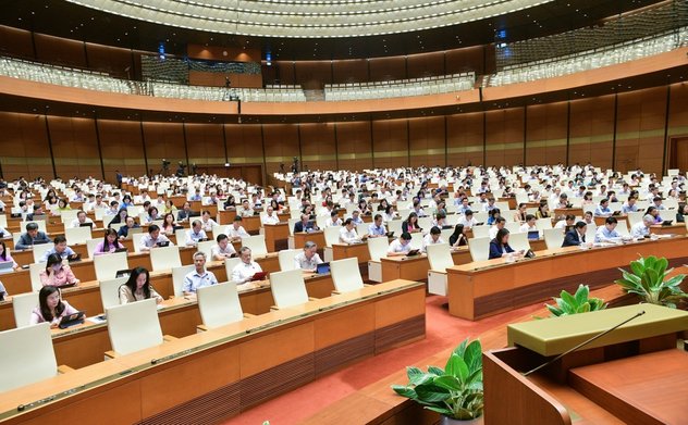 Tỷ lệ phụ nữ tham gia chính trị chưa tương xứng với sự phát triển hiện nay