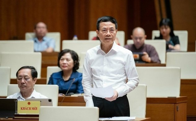 Bộ trưởng Nguyễn Mạnh Hùng: Dùng công nghệ để quản lý thương mại điện tử