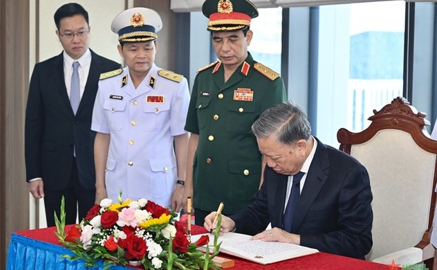 Chủ tịch nước Tô Lâm thăm Quân chủng Hải quân 