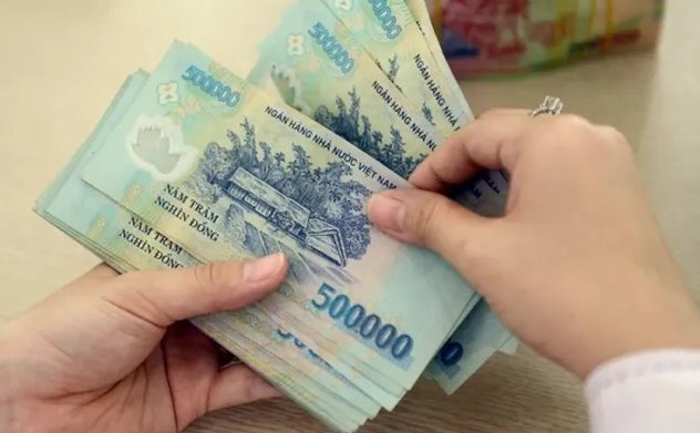 Những đối tượng được điều chỉnh tăng lương từ 1/7/2024 khi tăng lương tối thiểu vùng lên 6% 