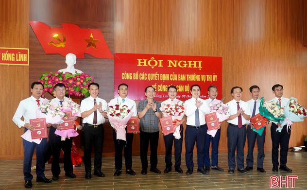 Thị xã Hồng Lĩnh điều động, luân chuyển, bổ nhiệm nhiều cán bộ