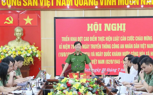 Hà Tĩnh quyết tâm cao đưa Luật Căn cước vào thực tiễn 