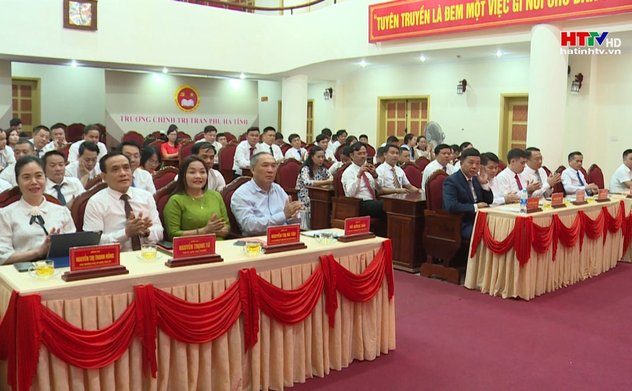 Học viện Chính trị khai giảng lớp cao cấp lý luận chính trị