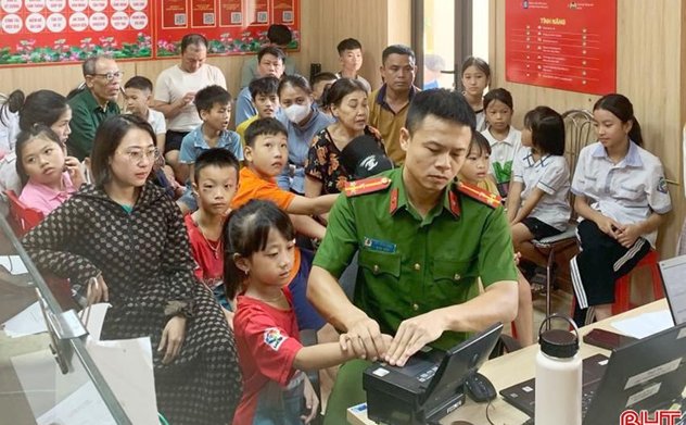 Xã đầu tiên ở Hà Tĩnh hoàn thành cấp thẻ căn cước cho công dân