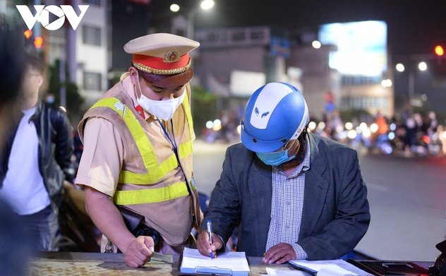 Trừ điểm giấy phép lái xe: Đồng tình và đề nghị tăng nặng những tình huống nguy hiểm 