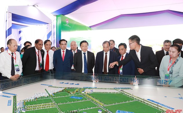 Chuyển đổi xanh, tăng trưởng xanh, tạo đột phá cho phát triển bền vững 