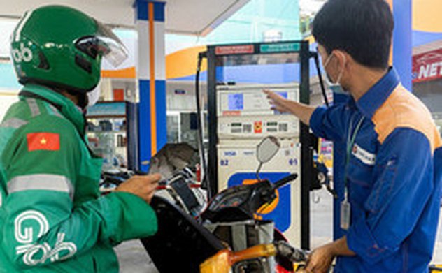 Giá xăng về dưới 21.000 đồng/lít