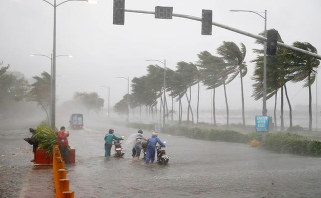 Thủ tướng chỉ đạo tập trung ứng phó bão và mưa lũ sau bão