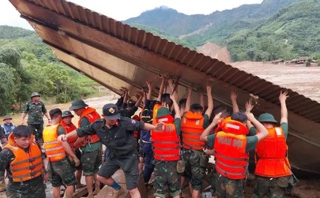 CẬP NHẬT: Các tỉnh thành phía Bắc ứng phó lũ lớn, đảm bảo an toàn đê điều