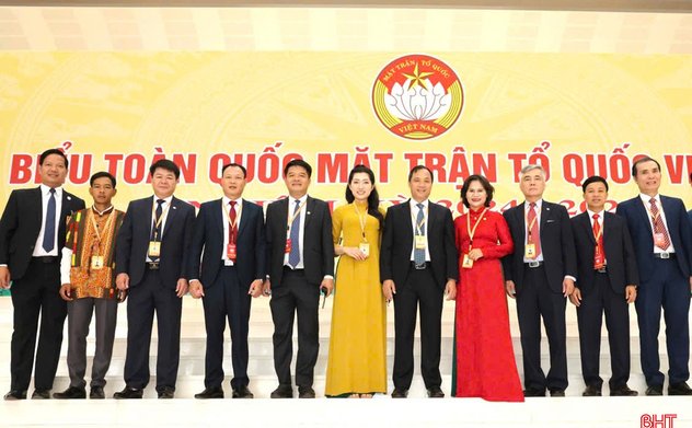 Bí thư Tỉnh ủy Hoàng Trung Dũng tham dự Đại hội Đại biểu toàn quốc MTTQ Việt Nam