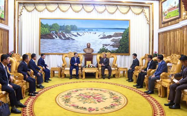 Chủ tịch UBND tỉnh chào xã giao Phó Thủ tướng Lào 