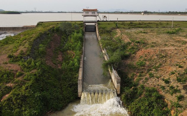 Hà Tĩnh điều tiết xả tràn nhiều hồ chứa nhằm ứng phó mưa lớn 