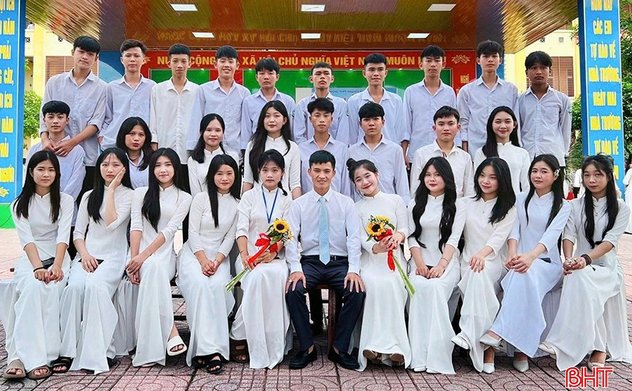 3 học sinh cùng trường ở Hà Tĩnh đạt 3 giải cuộc thi chung tay vì ATGT