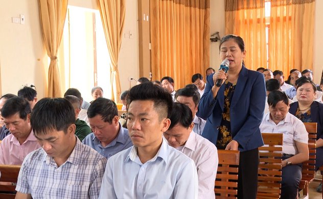 Chủ tịch UBND tỉnh tiếp xúc cử tri huyện Đức Thọ