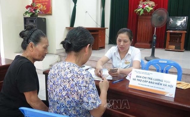 Thủ tướng chỉ thị chi trả gộp 2 tháng lương hưu vào dịp tết Nguyên đán