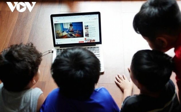 Tạo “lá chắn” số cho trẻ em trên không gian mạng