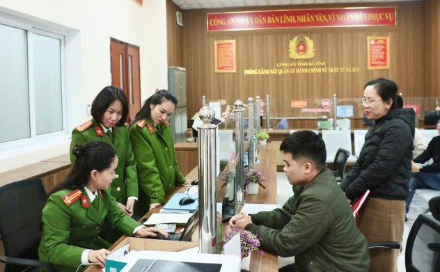 Hà Tĩnh: Tổ chức cấp tài khoản định danh điện tử cho tổ chức