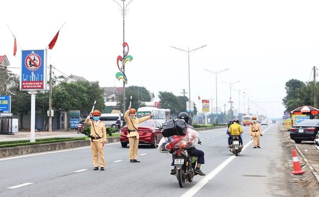 Ban ATGT tỉnh công bố đường dây nóng bảo đảm trật tự, ATGT dịp Tết và lễ hội xuân 2025