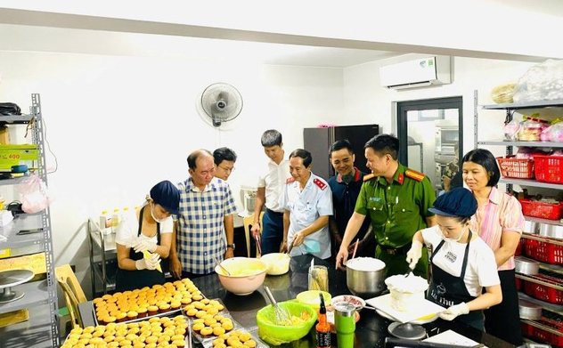 Đảm bảo an ninh, an toàn thực phẩm trong dịp Tết Nguyên đán Ất Tỵ và mùa Lễ hội Xuân 2025 trên địa bàn Hà Tĩnh