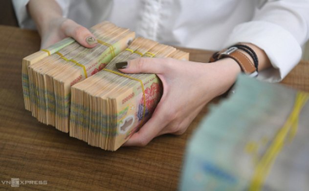 Bộ Tài chính không đồng ý đánh thuế lãi tiền gửi tiết kiệm 