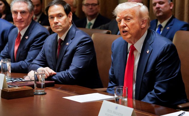 Ông Trump nói EU 'bòn rút' tiền của Mỹ