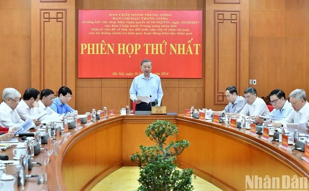 Kết luận của Bộ Chính trị, Ban Bí thư về triển khai nghiên cứu, đề xuất tiếp tục sắp xếp tổ chức bộ máy 