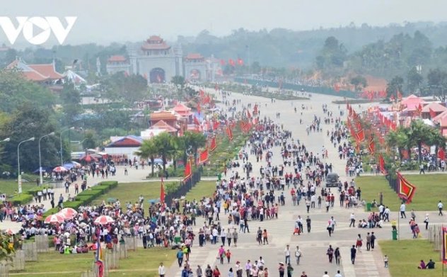 Chi tiết lịch nghỉ lễ trong tháng 4 dài ngang Tết Nguyên đán của người lao động