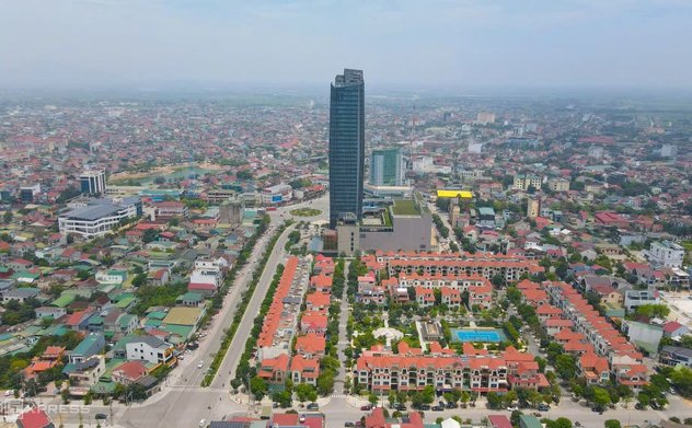 'Cấp có thẩm quyền đã xem xét cẩn thận việc bỏ thành phố thuộc tỉnh'