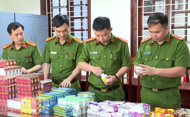 Thủ tướng yêu cầu xử lý nghiêm hoạt động sản xuất, buôn bán thuốc chữa bệnh giả, sữa giả, thực phẩm bảo vệ sức khoẻ giả 